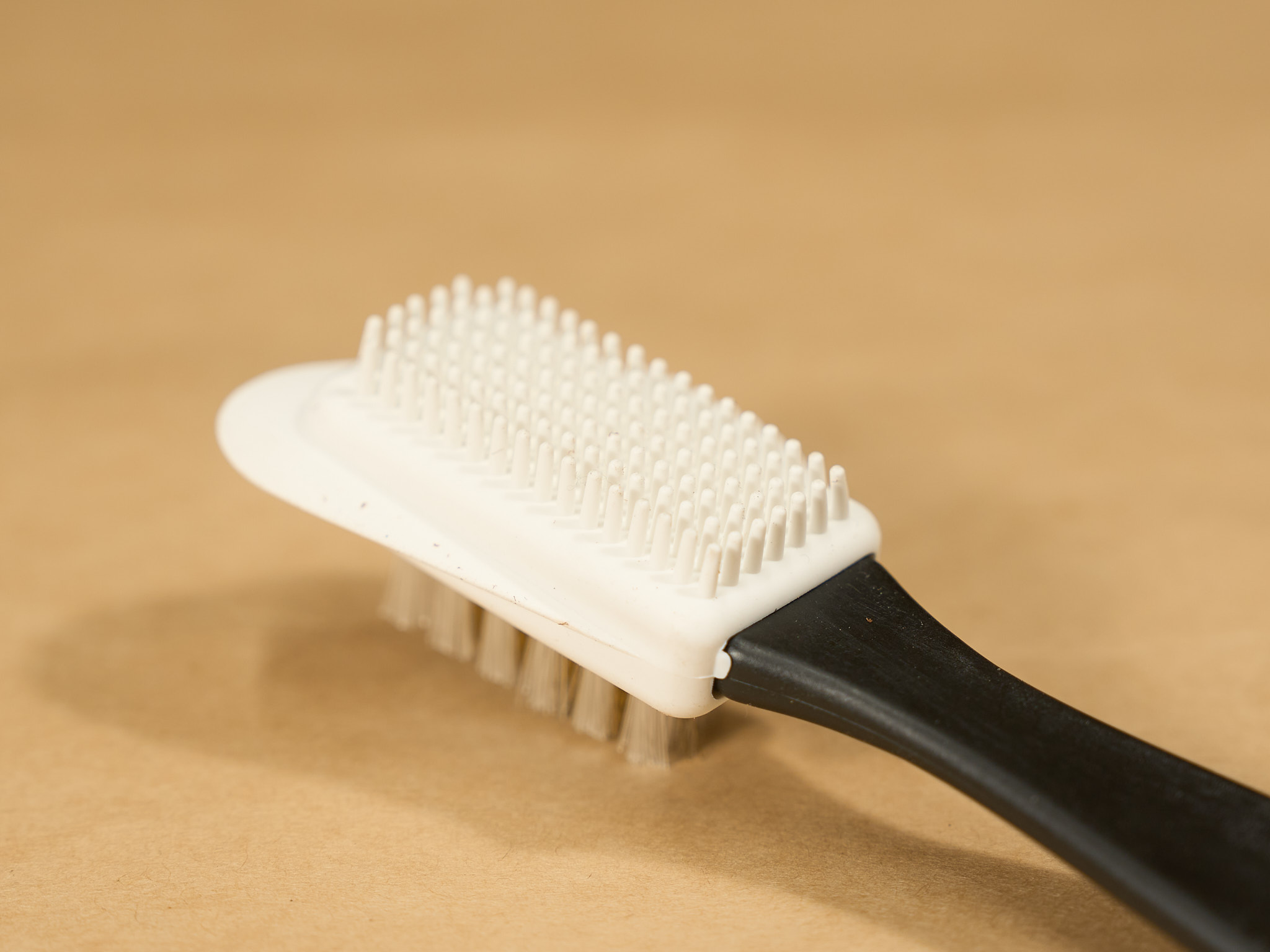 Rubber brush