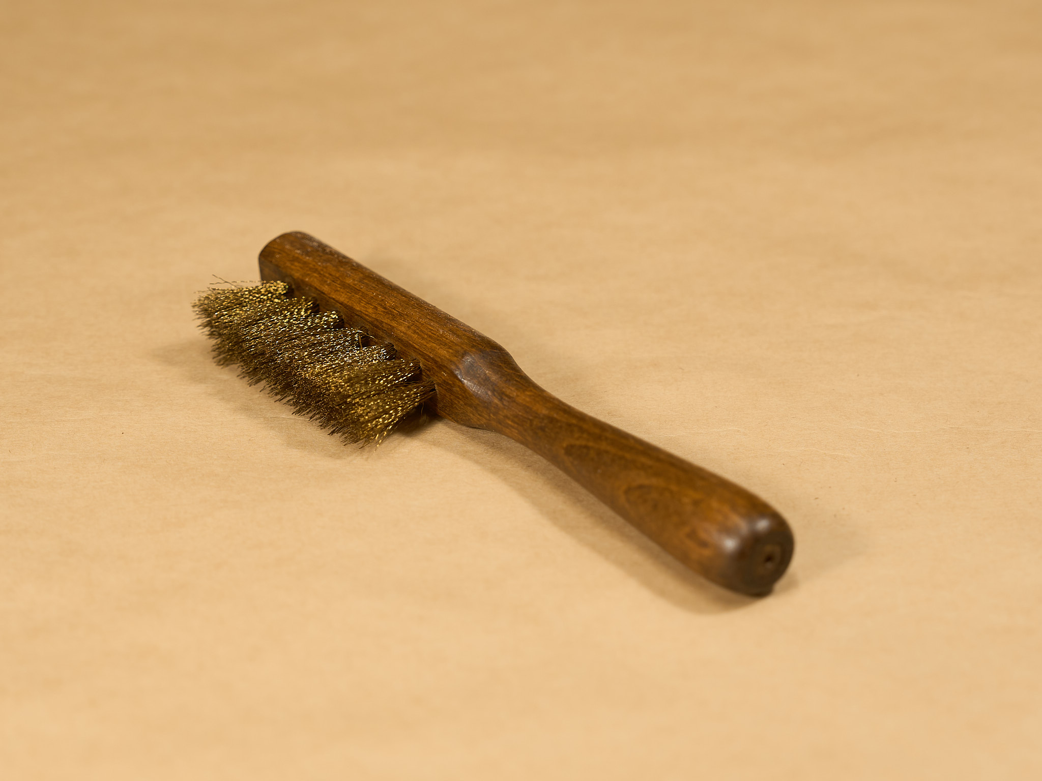 Brass brush